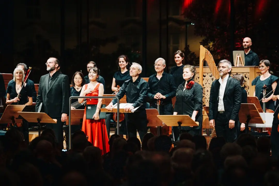 Triumphant Resonance Amid Absence: Attilio Cremonesi and the Freiburger Barockorchester Deliver a Masterclass in Handel at the Innsbruck Festival