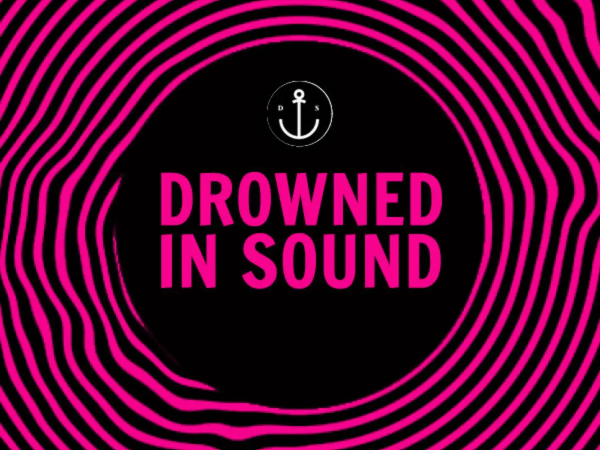 A Bold Print Revival: Drowned in Sound and Music Venue Trust Team Up to Launch ‘Shownotes’ Magazine