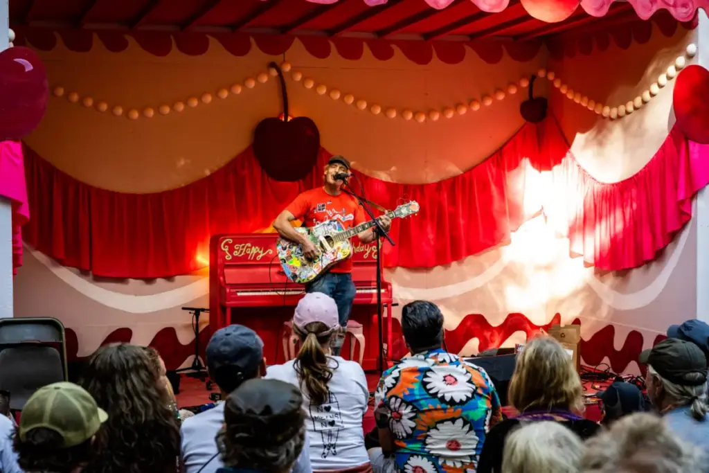 Festival Surprises and Friendly Grievances: Jeffrey Lewis’s Memorable Secret Set at the End of the Road Festival