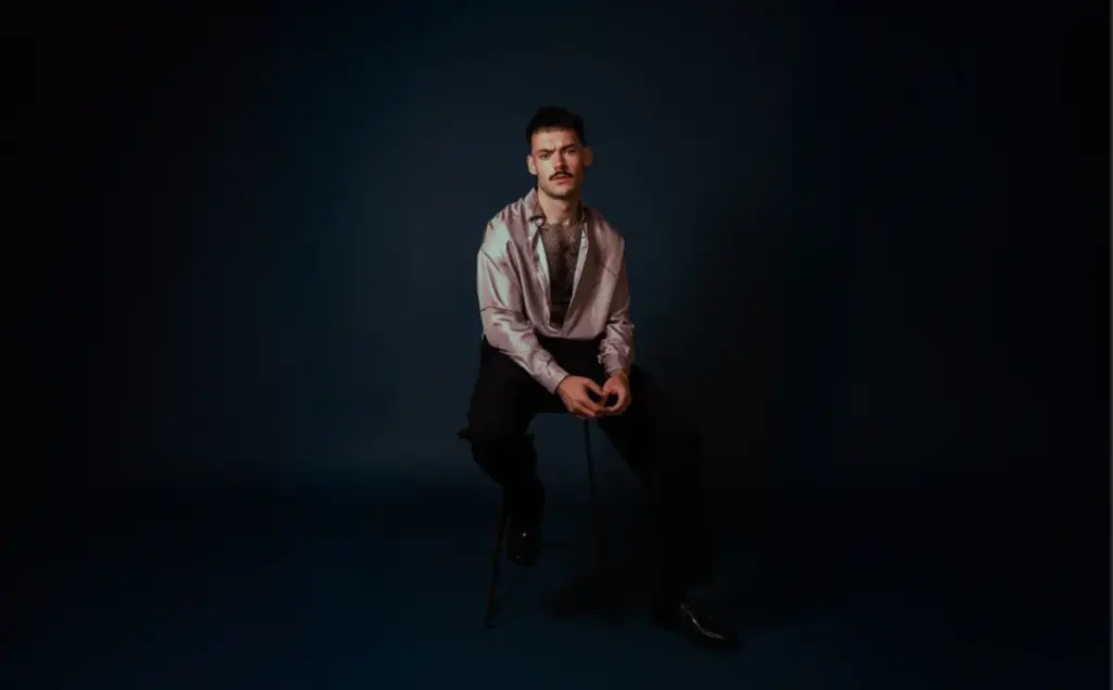 From Content Creator to Chart-Topping Pioneer: Inside Wilbur Marriott’s Musical Evolution and the Making of Warning Signs