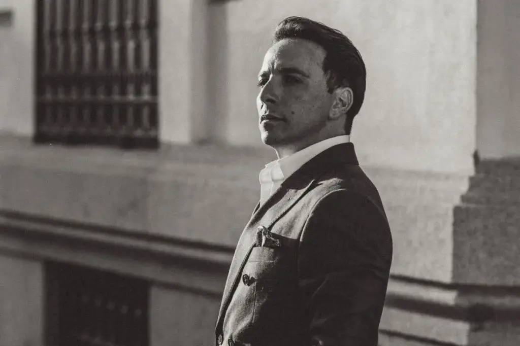 Santiago Ballerini Signs with Aart Music: A Major Career Shift for the Acclaimed Tenor