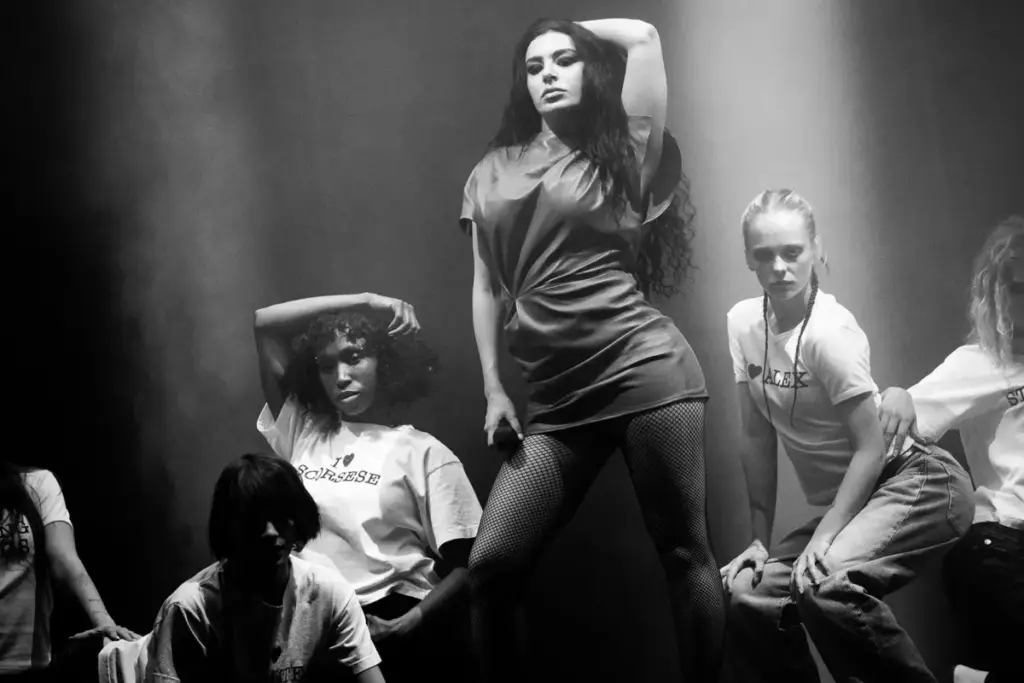 Charli xcx Cancels Glendale Concert on ‘Music, Fashion, Film Tour’ Due to Severe Vocal Strain
