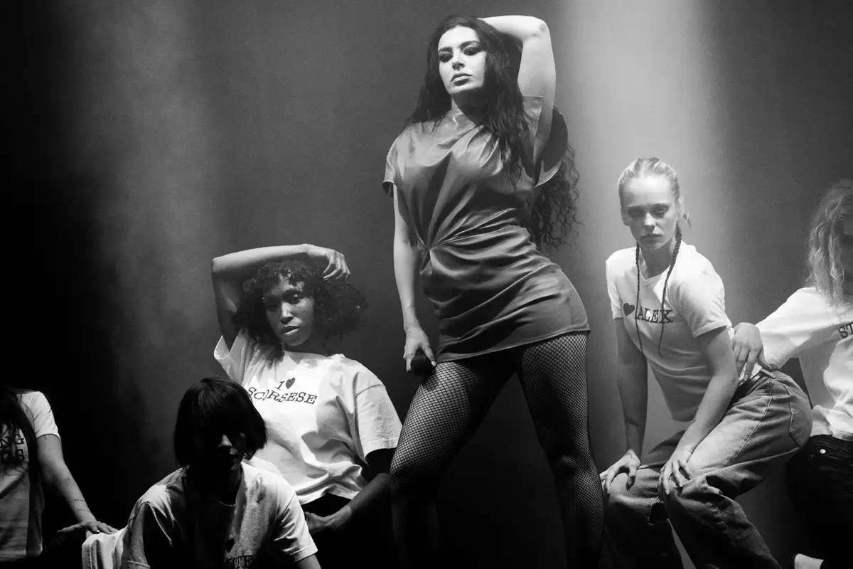 Charli xcx Cancels Glendale Concert on ‘Music, Fashion, Film Tour’ Due to Severe Vocal Strain