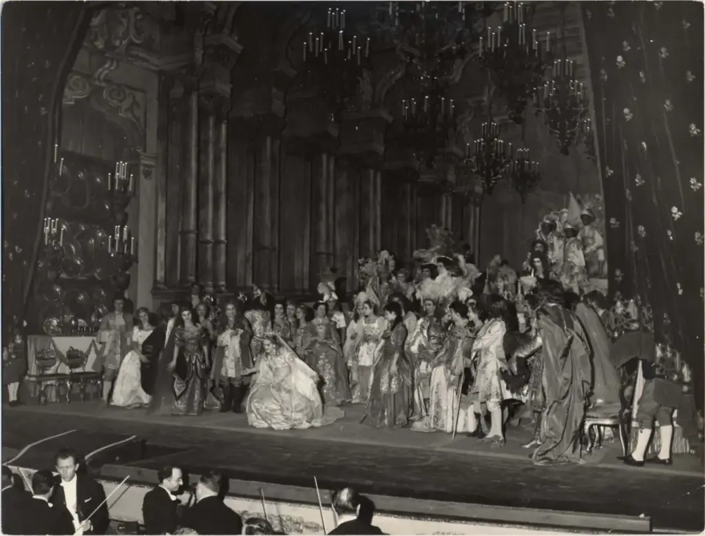 Global Opera Houses Unite to Honor "La Stupenda": The Centennial Celebration of Dame Joan Sutherland