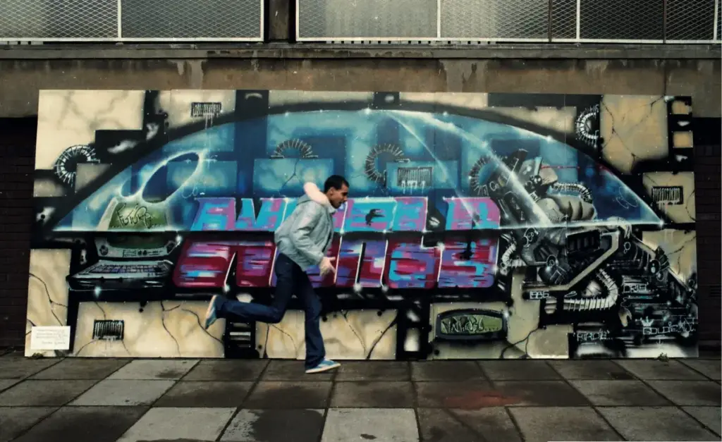 The Architecture of Subversion: Goldie, Saatchi Gallery, and the Institutionalization of Counter-Culture in BEYOND THE STREETS II