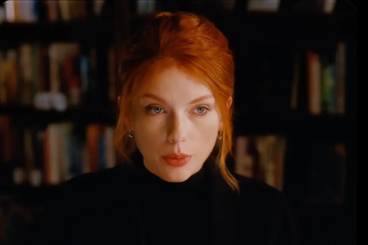 The Autumnal Aesthetic of Taylor Swift: Dissecting the Seasonal Soundtrack That Defined Modern Pop Culture