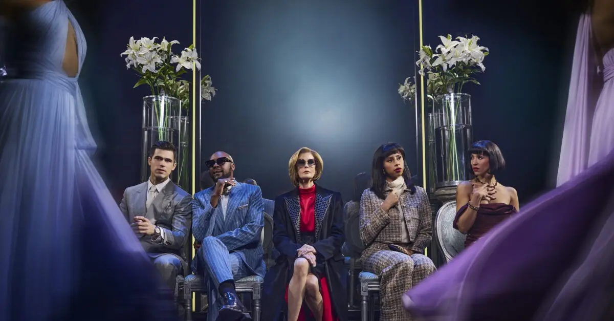 The Devil Wears Prada in the West End: Golden Globe Winner Teri Hatcher Steps Into the Stilettos of Miranda Priestly at London’s Dominion Theatre
